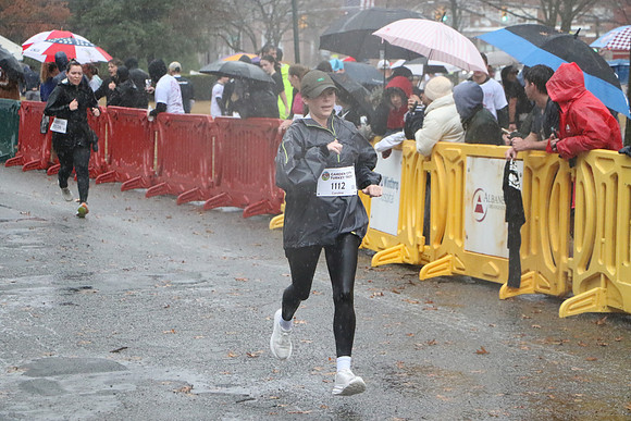 Finish5Mile_1100