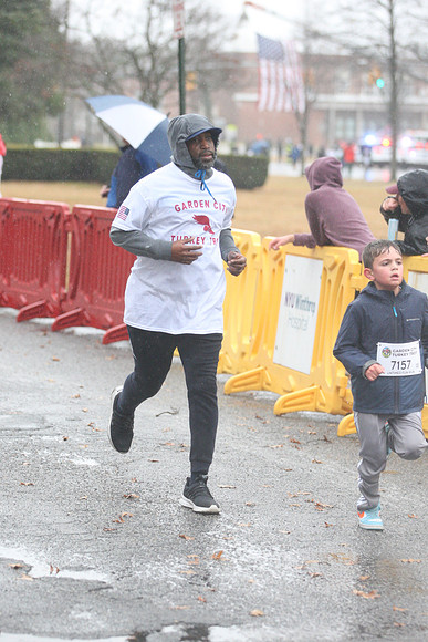 FinishFunRun_0127