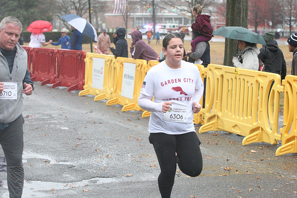 FinishFunRun_0197