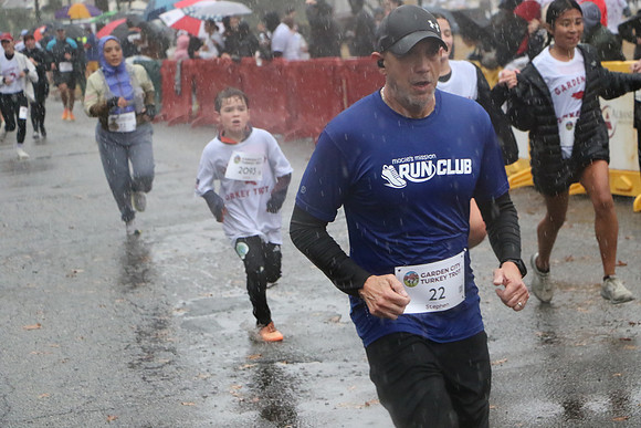 Finish5Mile_1219