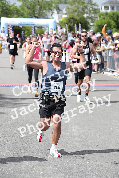 FinishHalf_1308