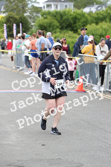 FinishHalf_2403