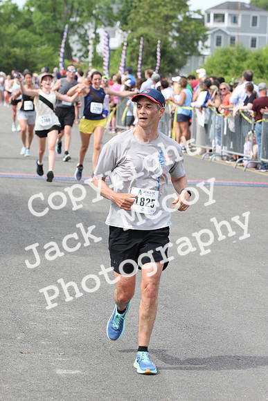 FinishHalf_0819