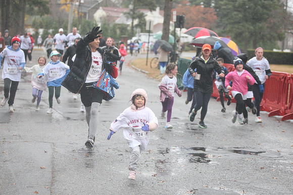 FinishFunRun_0425