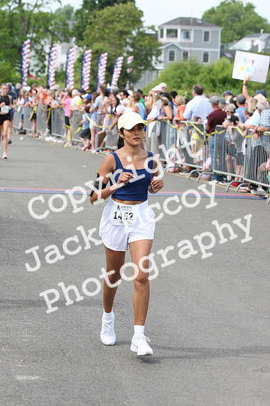 FinishHalf_0943