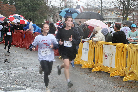 Finish5Mile_0675