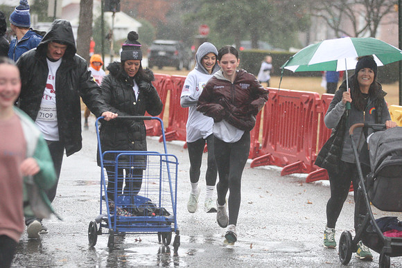 FinishFunRun_0853
