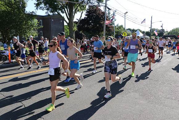 Start10k_0042