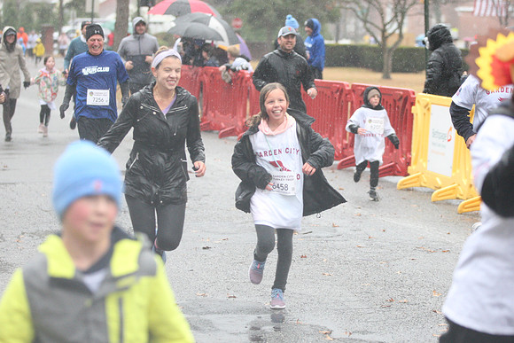 FinishFunRun_0576