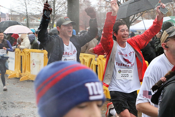 Finish5Mile_0460