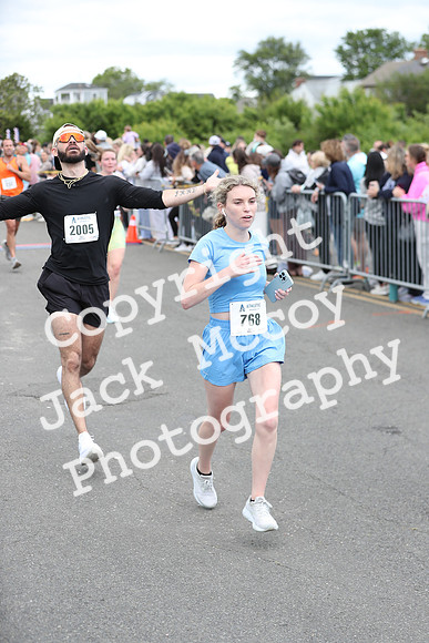 FinishHalf_0923