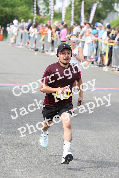 FinishHalf_0230