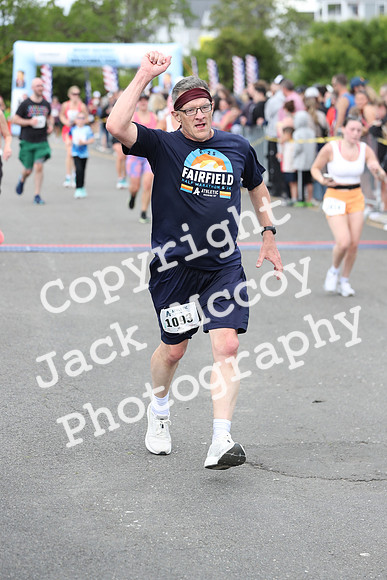 FinishHalf_1558