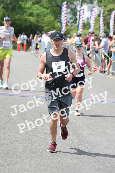 FinishHalf_2082