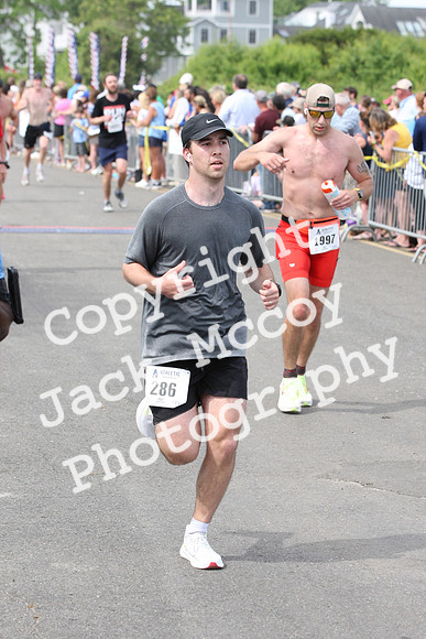 FinishHalf_0875