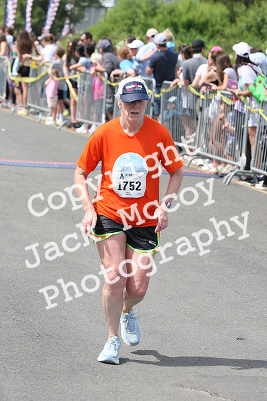 FinishHalf_1949
