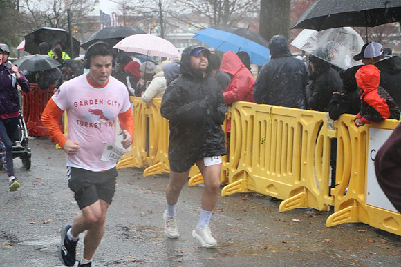 Finish5Mile_0904