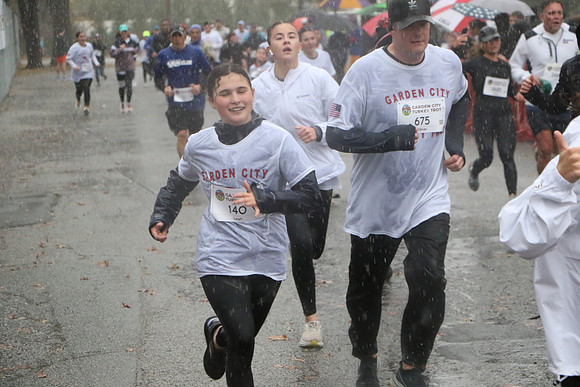 Finish5Mile_1209