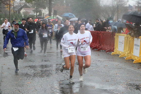 Finish5Mile_1318