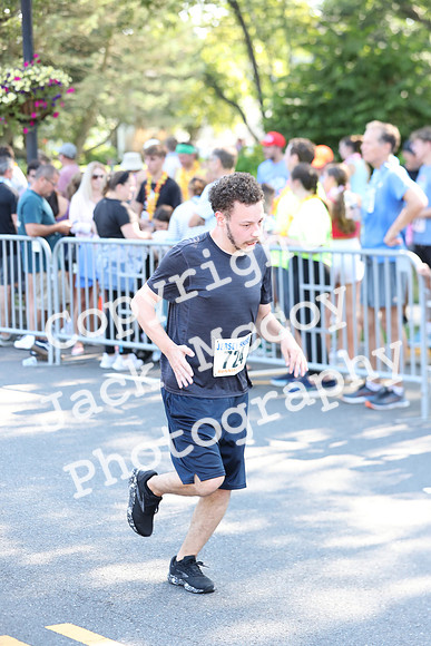 Finish_2427