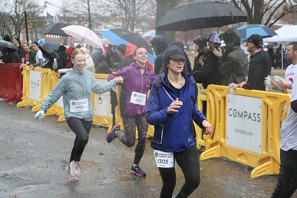 Finish5Mile_1116