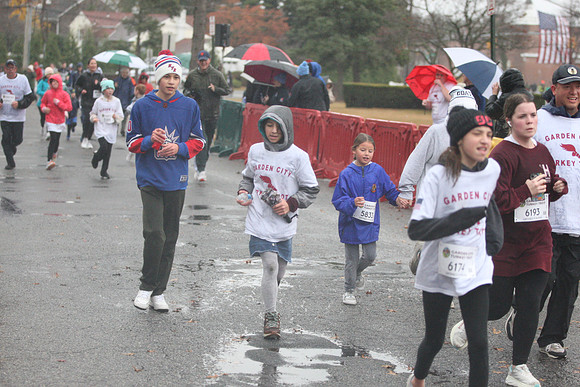 FinishFunRun_0474