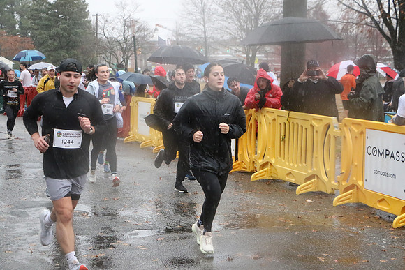 Finish5Mile_1324