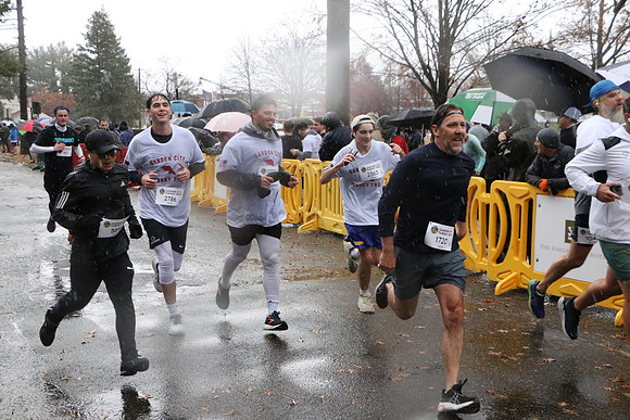 Finish5Mile_0404