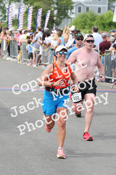 FinishHalf_0940