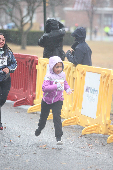 FinishFunRun_0559
