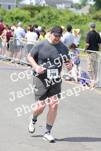 FinishHalf_2137