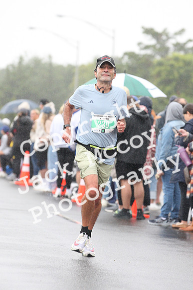 FinishHalf_0100