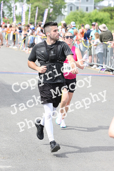 FinishHalf_0563