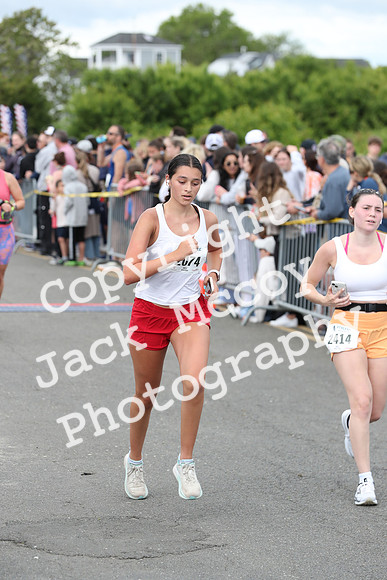 FinishHalf_1560