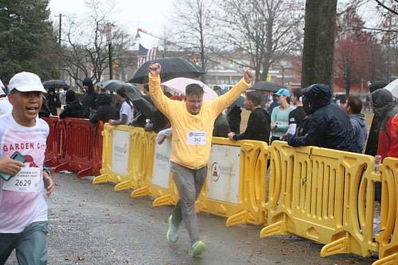 Finish5Mile_0736