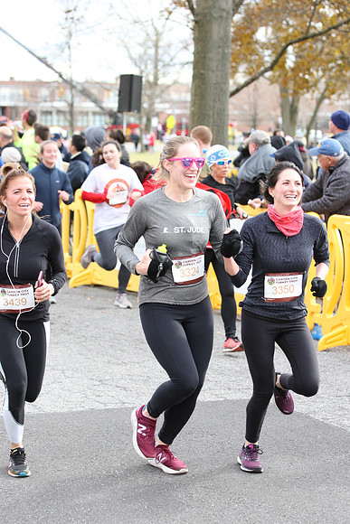 5MileFinish_1696