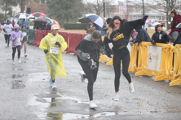FinishFunRun_0325