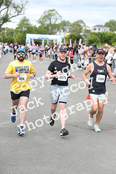 FinishHalf_1424