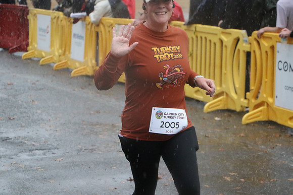 Finish5Mile_1201