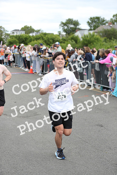 FinishHalf_0814