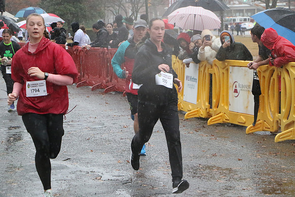 Finish5Mile_1270