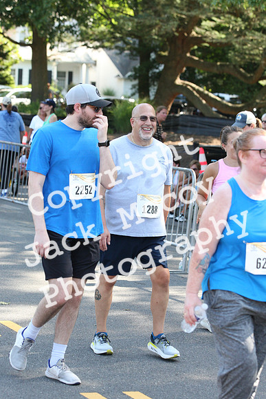 Finish_2583