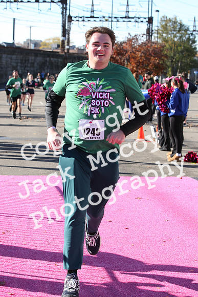 Finish_0946