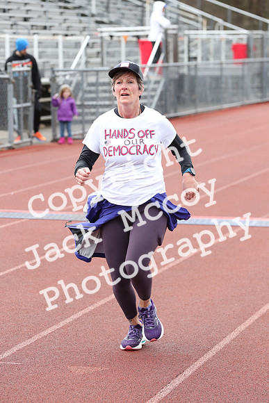FinishHalf_0820