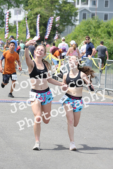 FinishHalf_2240