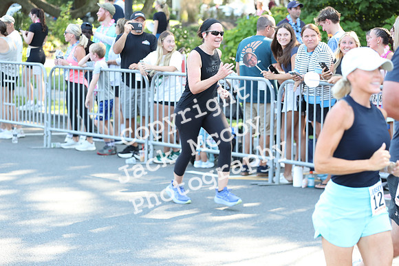 Finish_1885