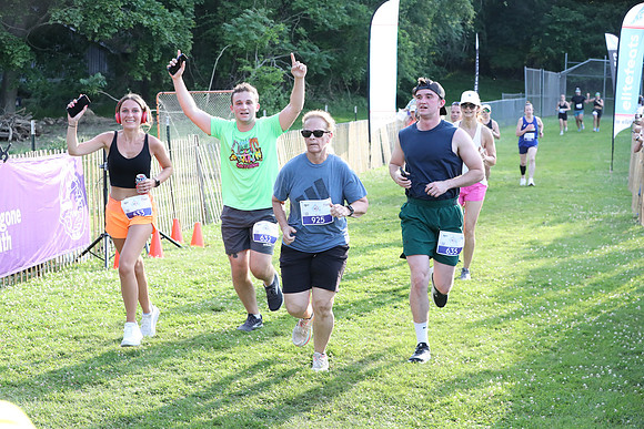 Finish_0988