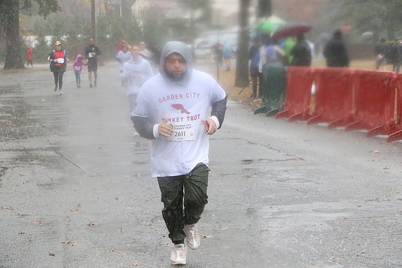 Finish5Mile_1887