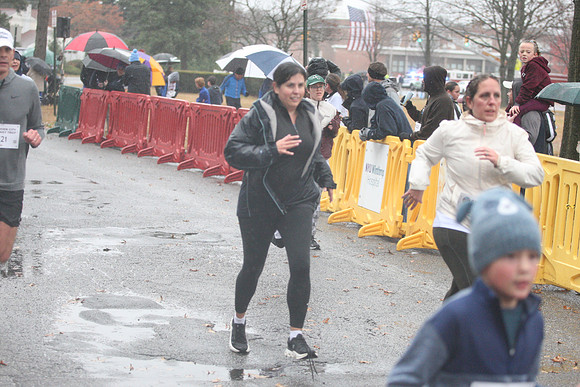 FinishFunRun_0384