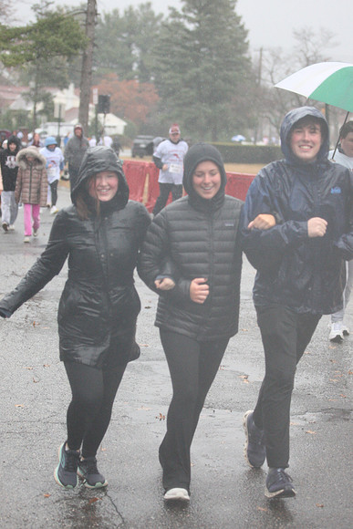 FinishFunRun_0735